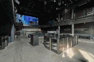 ปล่อยเช่า ผับ ไนต์คลับ (Nightclub) เซ้งอาคาร 3 ชั้น 2,100 ตรม. ทำเลใจกลางเอกมัย สามารถดำเนินธุรกิจต่อได้ทันที โทร 090-6360022